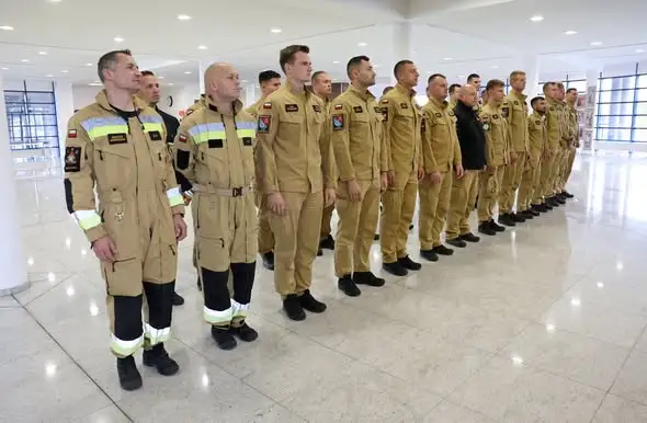 Strażacy szkolili się z awaryjnego rozładunku cystern w Częstochowie