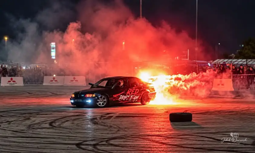 Drift Cars w M1 Częstochowa: emocje, hałas i dyskusja o granicach miejskich imprez